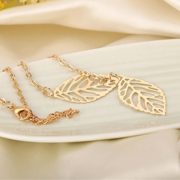 Gold Lasercut Lariate Leaf Choker Necklace Floral Plant Leafs Alloy Necklaces - Picture 9 of 16